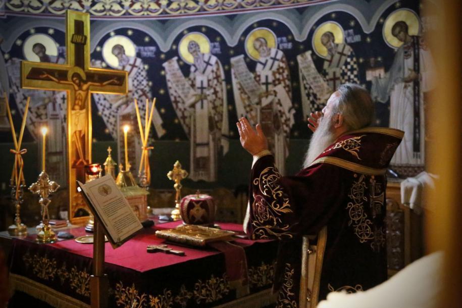 IPS Părinte Teofan, la slujba hramului de la Mănăstirea Popăuți/ Foto: Flavius Popa